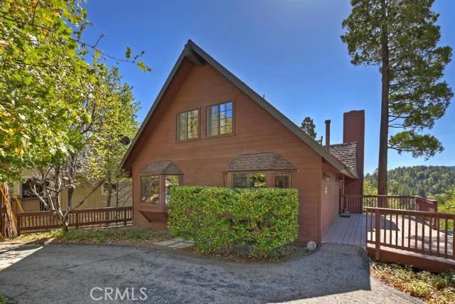 374 Rainier Road, Lake Arrowhead, California 92352