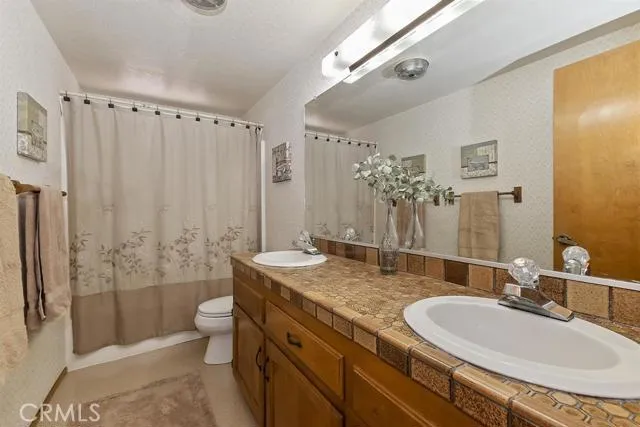 374 Rainier Road, Lake Arrowhead, California 92352