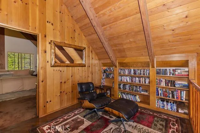 374 Rainier Road, Lake Arrowhead, California 92352
