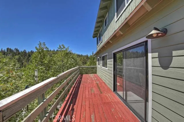 27382 Peninsula Drive, Lake Arrowhead, California 92352