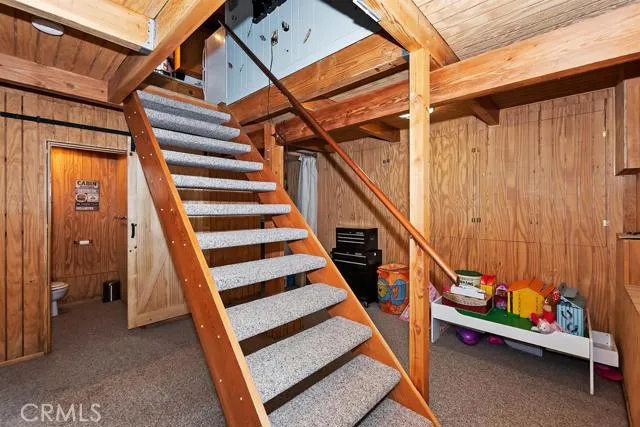 32832 Squirrel Lane, Running Springs, California 92382