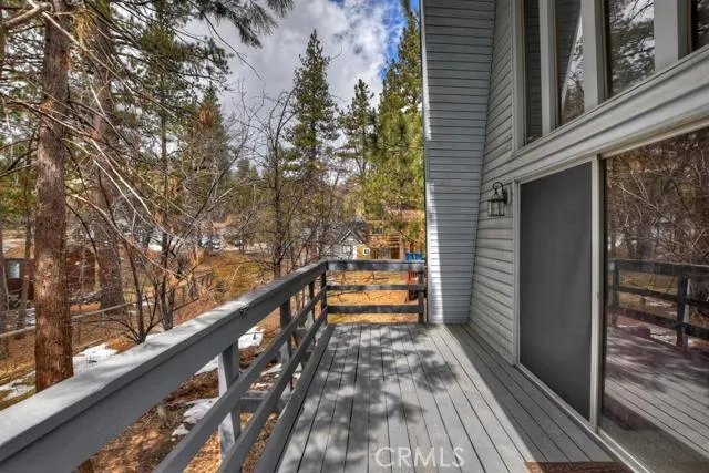 32832 Squirrel Lane, Running Springs, California 92382