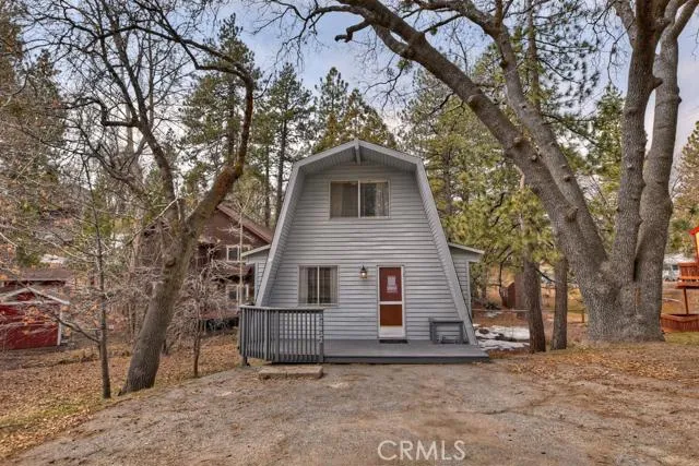 32832 Squirrel Lane, Running Springs, California 92382