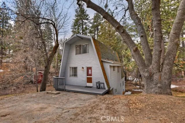 32832 Squirrel Lane, Running Springs, California 92382