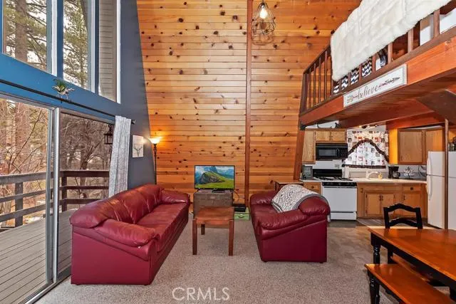 32832 Squirrel Lane, Running Springs, California 92382