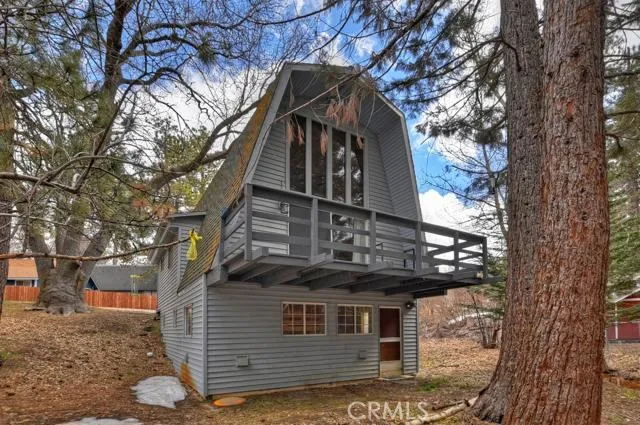 32832 Squirrel Lane, Running Springs, California 92382