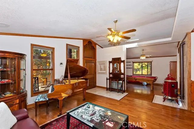 33444 Wild Rose Drive, Green Valley Lake, California 92341