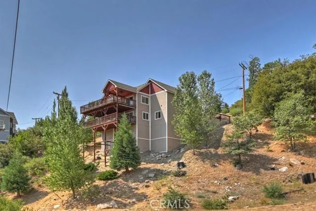 26787 Merced Lane, Lake Arrowhead, California 92352