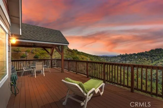 26787 Merced Lane, Lake Arrowhead, California 92352