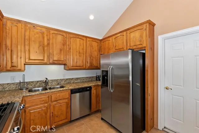 26787 Merced Lane, Lake Arrowhead, California 92352
