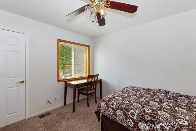 26787 Merced Lane, Lake Arrowhead, California 92352