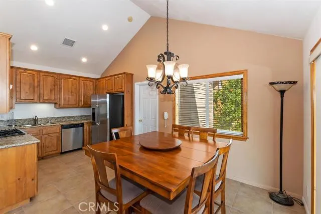 26787 Merced Lane, Lake Arrowhead, California 92352
