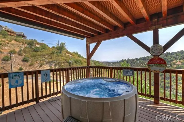 26787 Merced Lane, Lake Arrowhead, California 92352