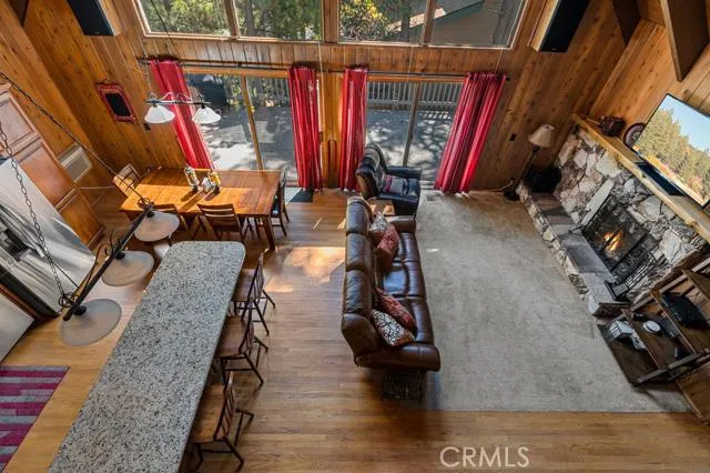 596 Pioneer Road, Lake Arrowhead, California 92352