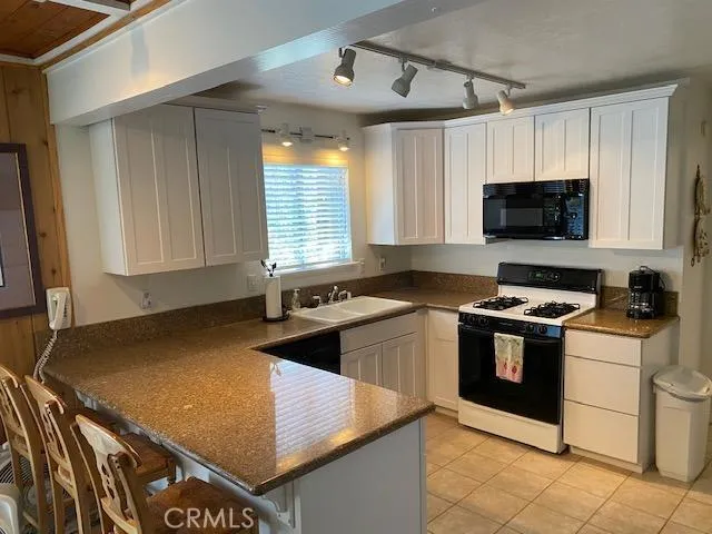 181 Massive Road, Lake Arrowhead, California 92352