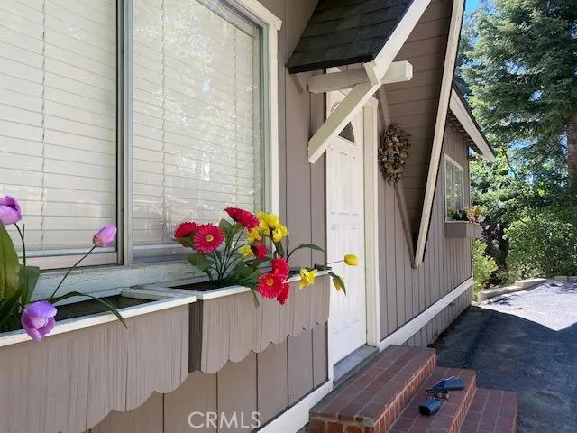 181 Massive Road, Lake Arrowhead, California 92352