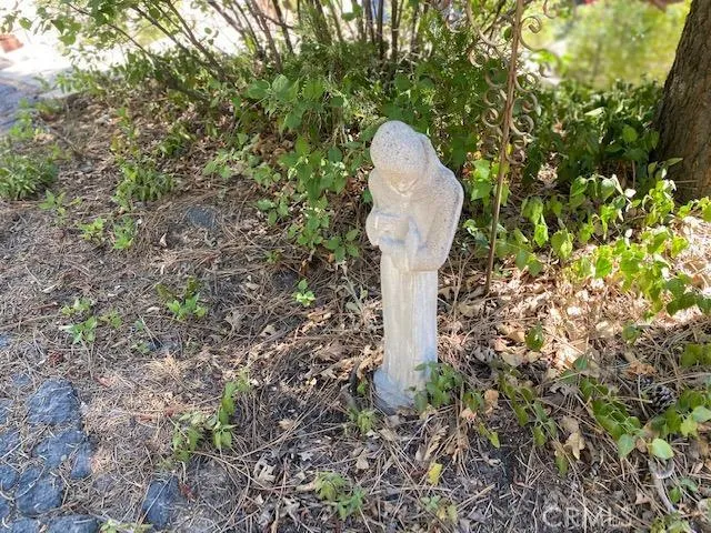 181 Massive Road, Lake Arrowhead, California 92352