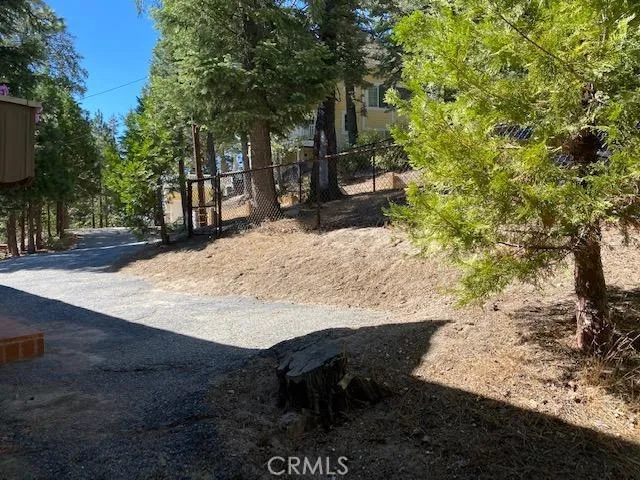 181 Massive Road, Lake Arrowhead, California 92352