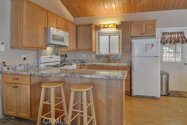 1031 Berne Drive, Crestline, California 92325