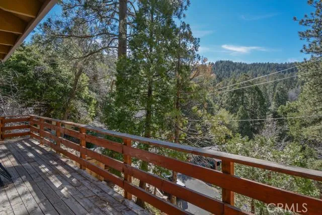 1031 Berne Drive, Crestline, California 92325