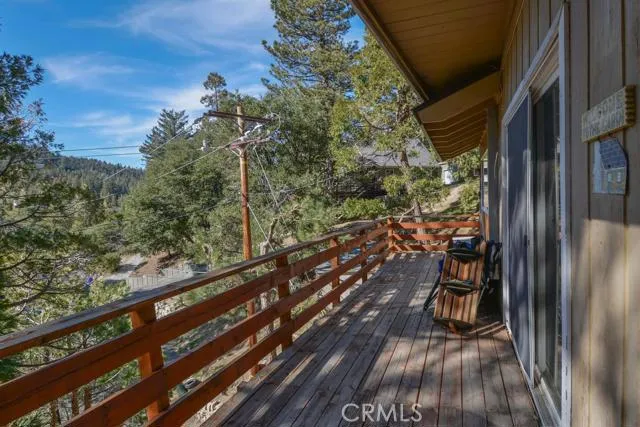 1031 Berne Drive, Crestline, California 92325
