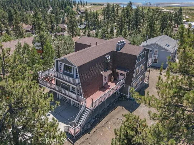 39325 Lodge Road, Fawnskin, California 92333