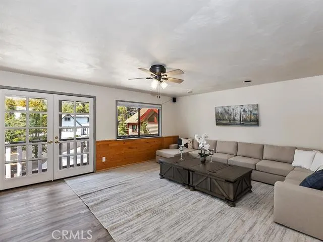 39325 Lodge Road, Fawnskin, California 92333