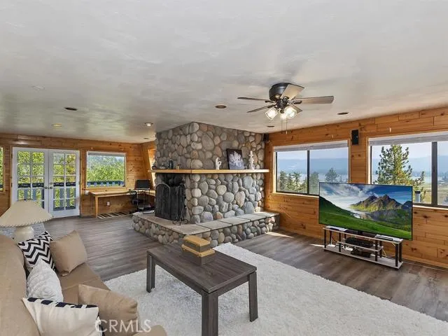 39325 Lodge Road, Fawnskin, California 92333