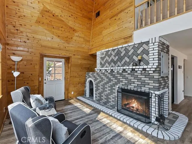 39325 Lodge Road, Fawnskin, California 92333