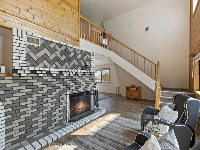 39325 Lodge Road, Fawnskin, California 92333