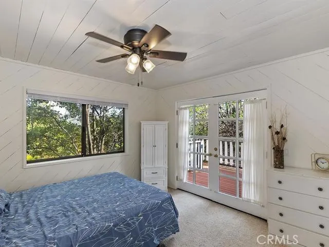 39325 Lodge Road, Fawnskin, California 92333