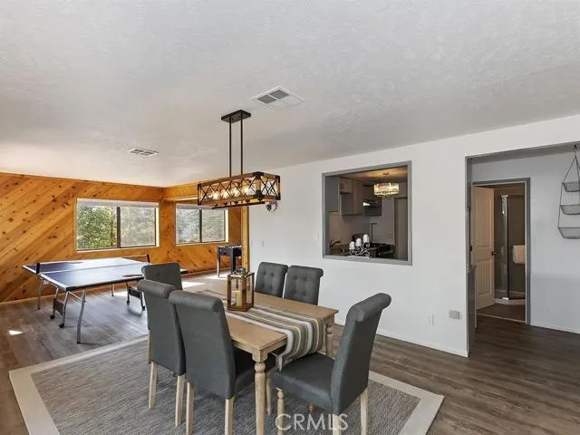 39325 Lodge Road, Fawnskin, California 92333