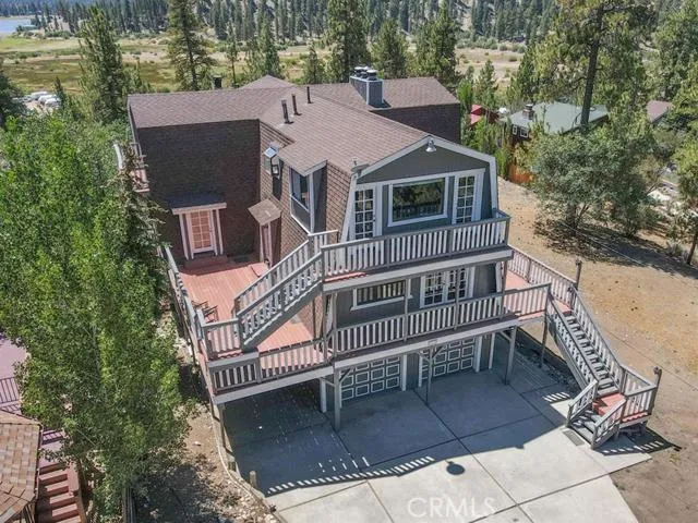 39325 Lodge Road, Fawnskin, California 92333