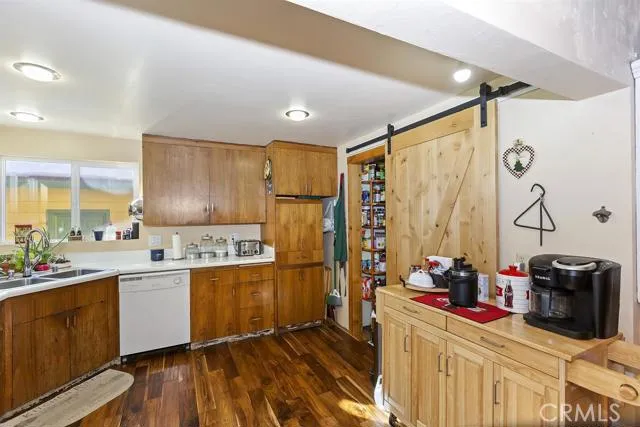 33597 Green Valley Lake Road, Green Valley Lake, California 92341
