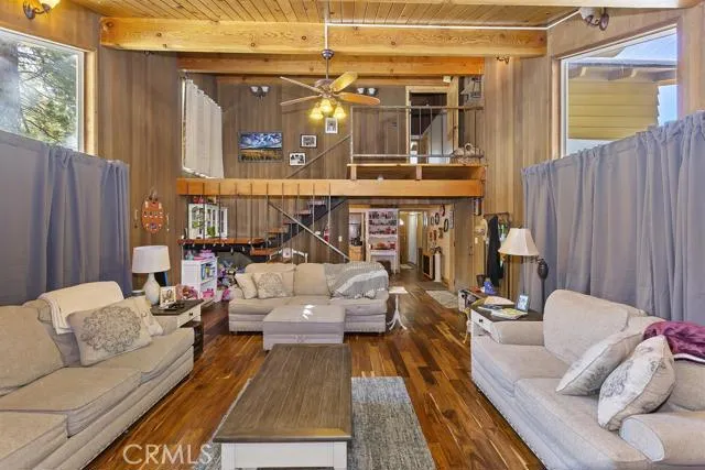 33597 Green Valley Lake Road, Green Valley Lake, California 92341