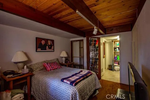 2453 Elko Dr/ Drive, Running Springs, California 92382