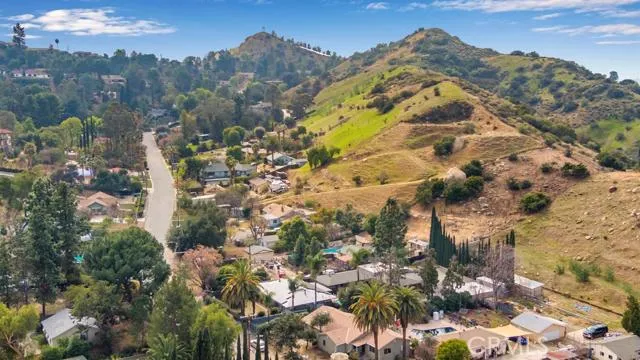 9711 Wheatland Avenue, Los Angeles, California 91040