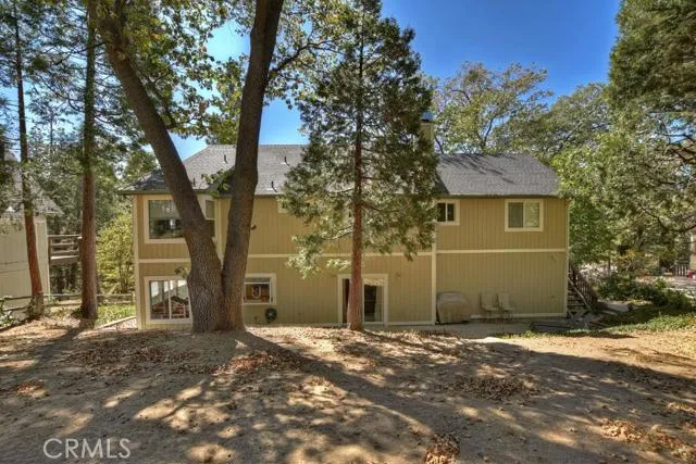 27160 Ironwood Lane, Lake Arrowhead, California 92352