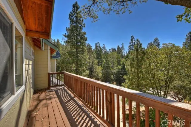 27160 Ironwood Lane, Lake Arrowhead, California 92352