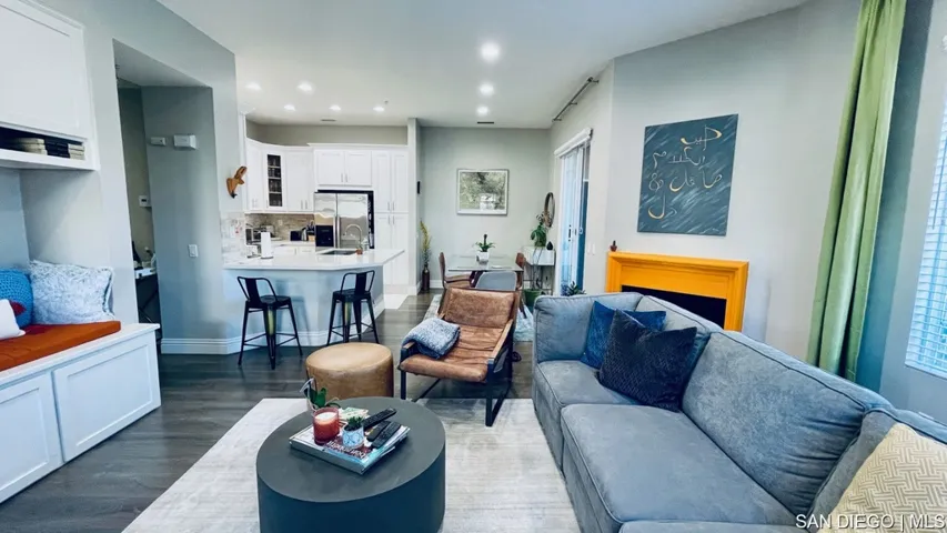 3401 S Main St A, Santa Ana, California 92707