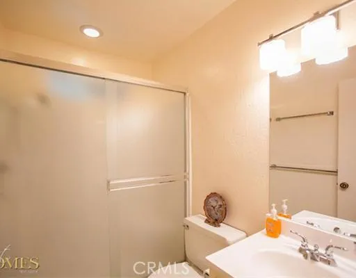 28520 Shenandoah, Lake Arrowhead, California 92352