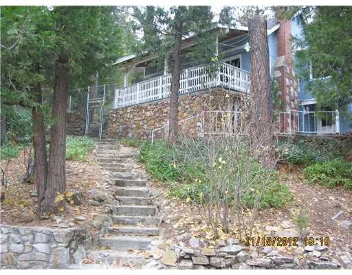 404 Hwy 138 Road, Crestline, California 92325