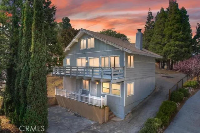 471 Delle Drive, Crestline, California 92325