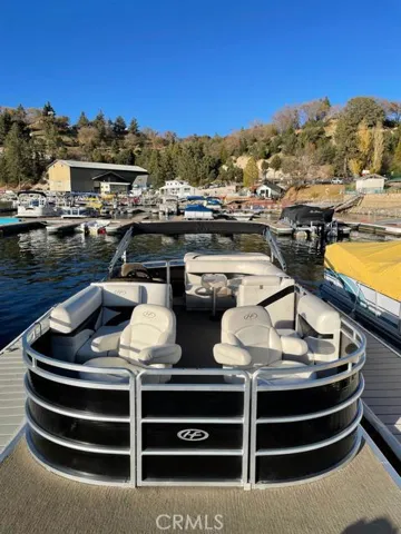 830 Zurich Drive, Lake Arrowhead, California 92352