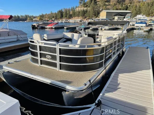 830 Zurich Drive, Lake Arrowhead, California 92352