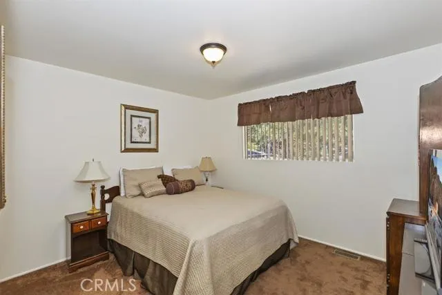 33435 Holcomb Creek Drive, Green Valley Lake, California 92341