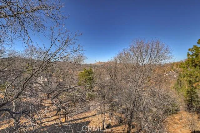 1414 Sequoia Drive, Lake Arrowhead, California 92352