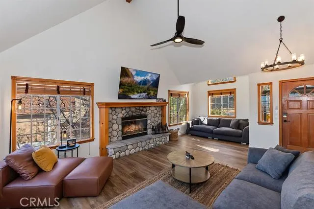 1414 Sequoia Drive, Lake Arrowhead, California 92352