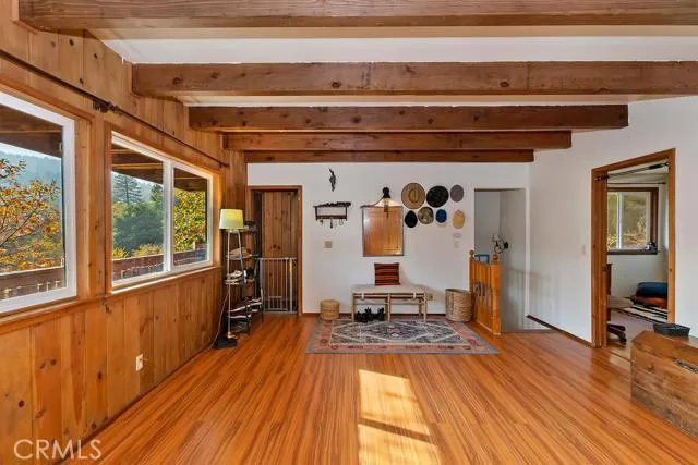 22318 Briarwood Lane, Crestline, California 92325