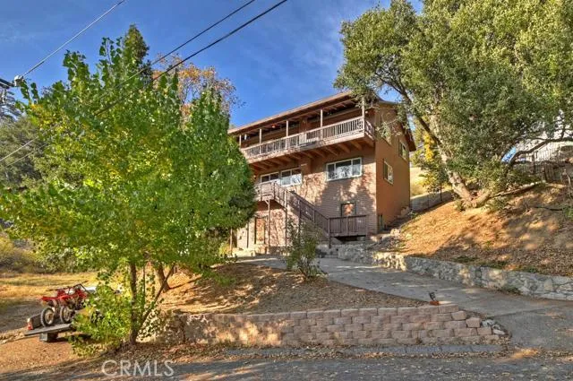 22318 Briarwood Lane, Crestline, California 92325